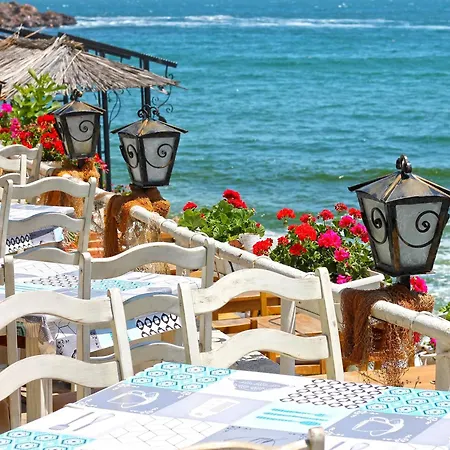 Sanders Solemare By The Sea - Close To Sunny And Апартаменты